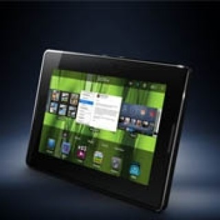 RIM 推出以商务为重点的 BlackBerry PlayBook，游戏业务黯然失色